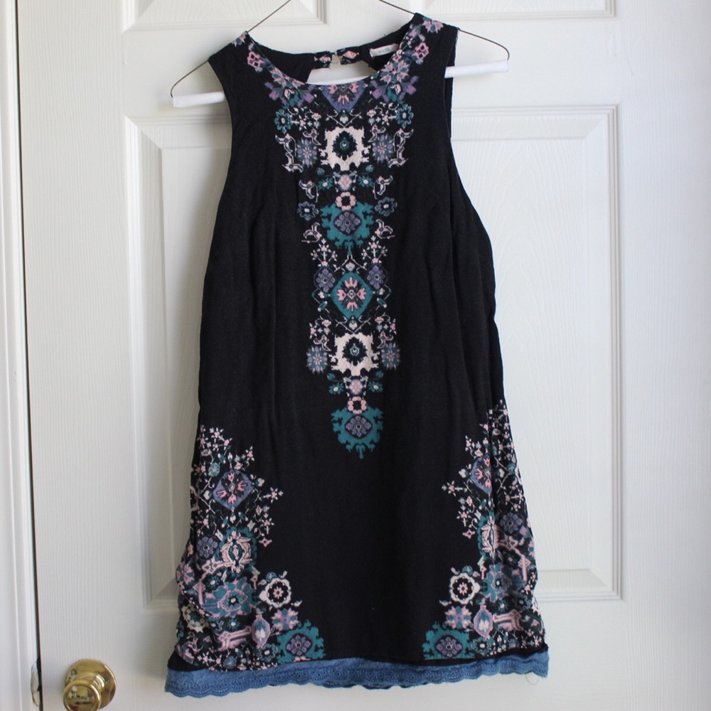 Short tribal pattern dress/shirt